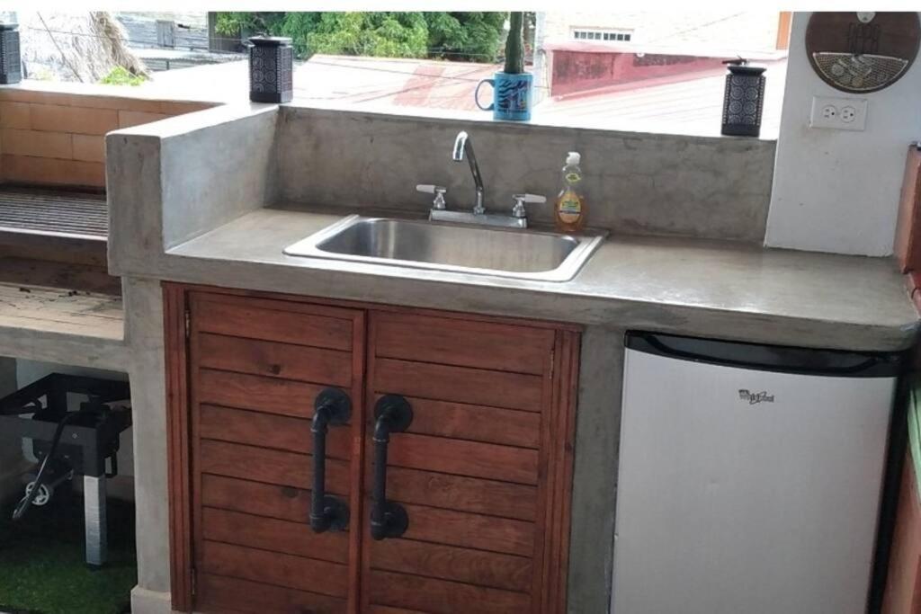 Ferienwohnung Cozy Townhouse & Terrace/Pool La Ceiba Exterior foto