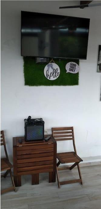 Ferienwohnung Cozy Townhouse & Terrace/Pool La Ceiba Exterior foto